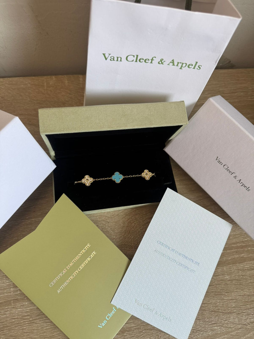 VAN CLEEF
